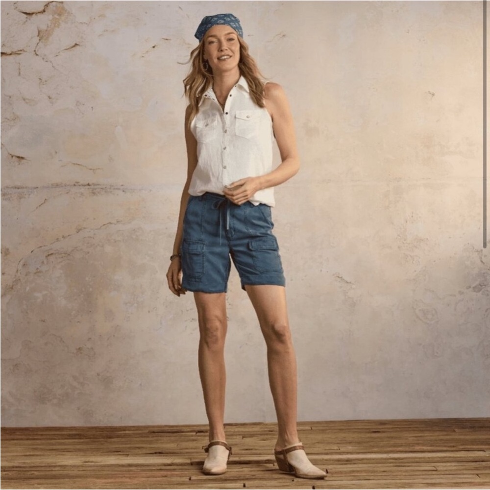 Sundance Women’s Desert Utility Shorts 12P